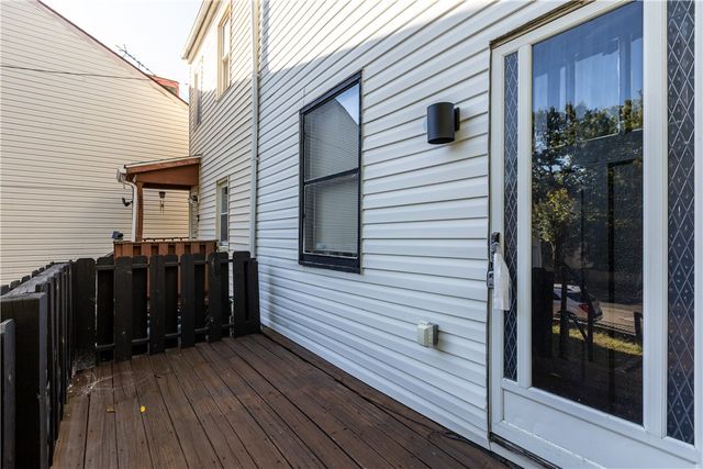 1428 Adams, Manchester, PA 15233