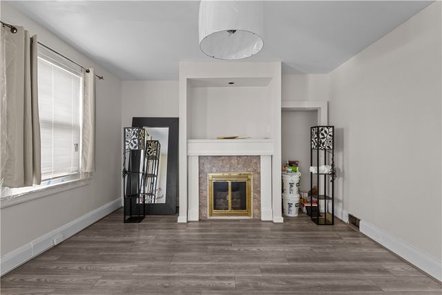 1428 Adams, Manchester, PA 15233
