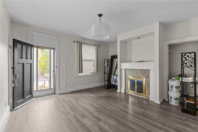 1428 Adams, Manchester, PA 15233