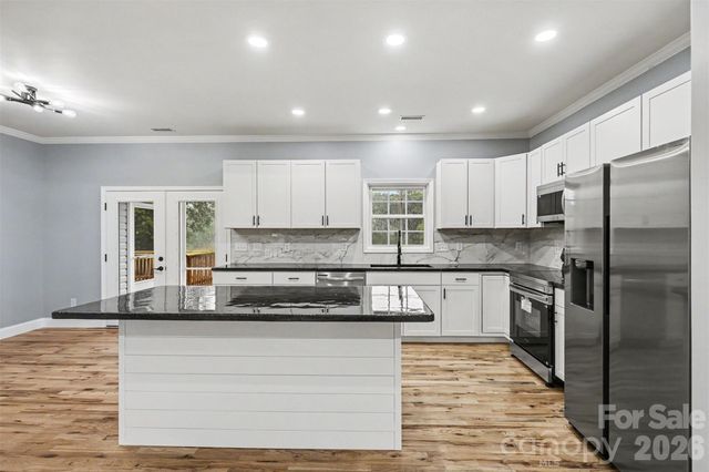 1060 Moss Lake Drive, Clover, SC 29710