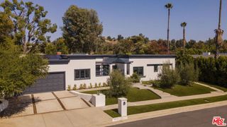 18623 Palomino Drive, Tarzana, CA 91356