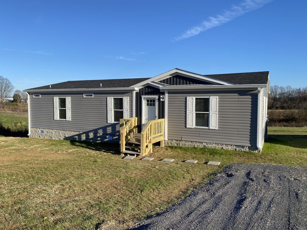 1710 Gamaliel Rd, Red Boiling Springs, TN 37150