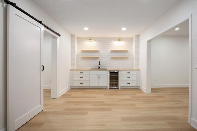 904 Stream Valley Trail, Alpharetta, GA 30022