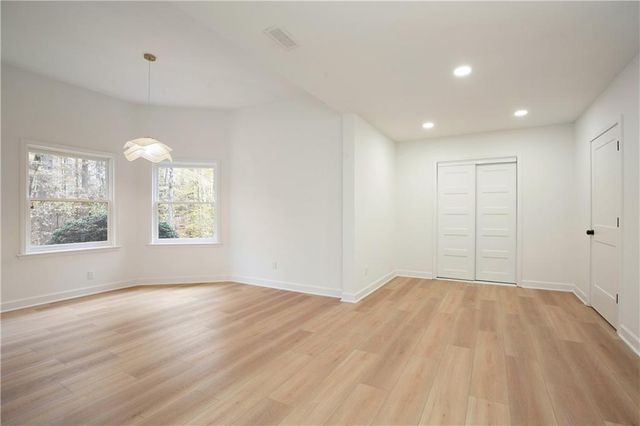 904 Stream Valley Trail, Alpharetta, GA 30022