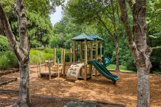 904 Stream Valley Trail, Alpharetta, GA 30022