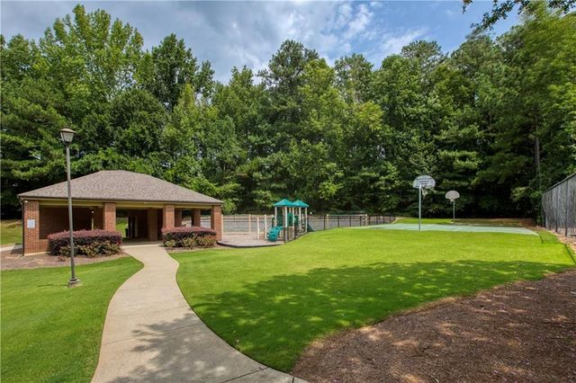 904 Stream Valley Trail, Alpharetta, GA 30022