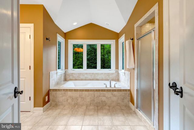 6321 SYDNEY RD, Fairfax Station, VA 22039