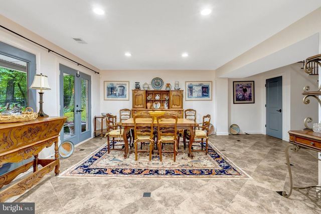 6321 SYDNEY RD, Fairfax Station, VA 22039
