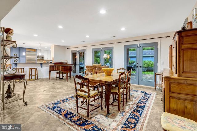 6321 SYDNEY RD, Fairfax Station, VA 22039