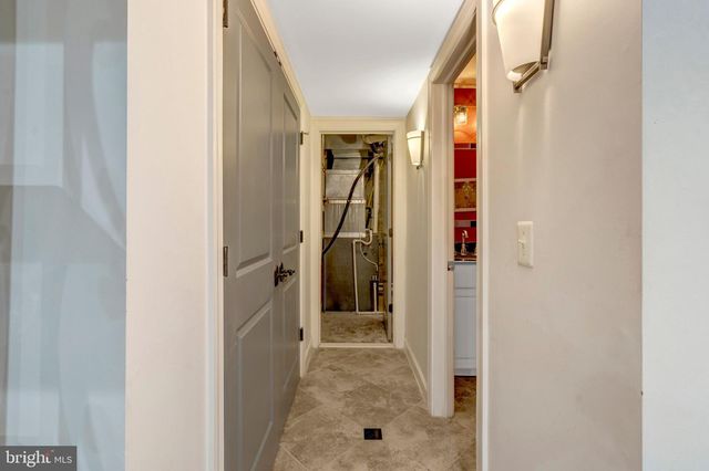 6321 SYDNEY RD, Fairfax Station, VA 22039
