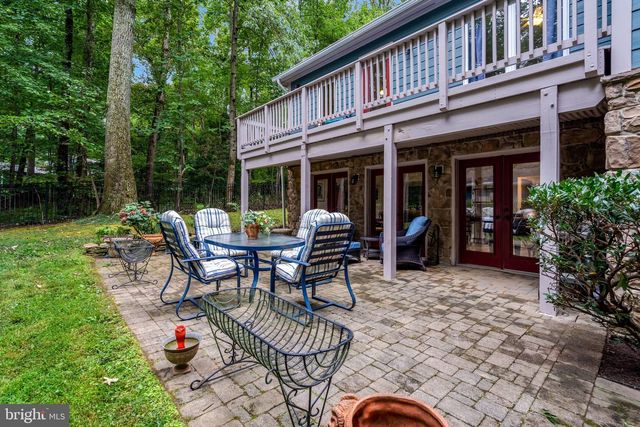 6321 SYDNEY RD, Fairfax Station, VA 22039