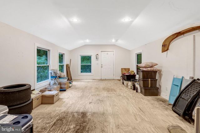 6321 SYDNEY RD, Fairfax Station, VA 22039