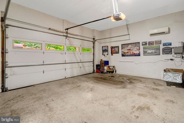 6321 SYDNEY RD, Fairfax Station, VA 22039