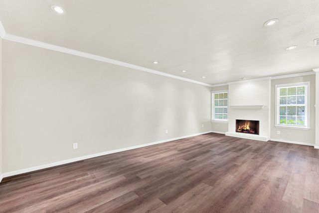 7517 Pebblestone Drive 14, Dallas, TX 75230
