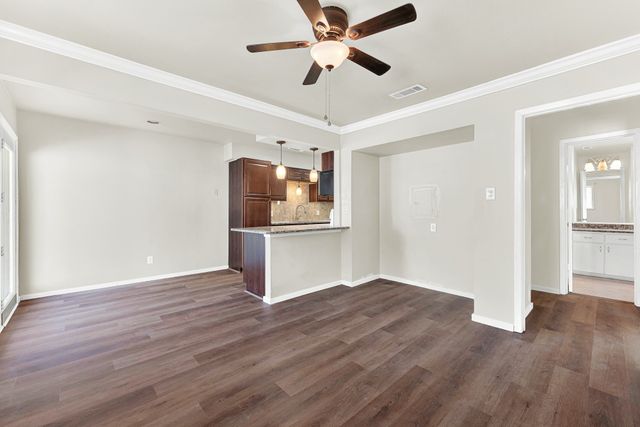 7517 Pebblestone Drive 14, Dallas, TX 75230