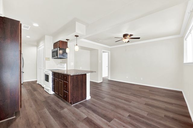 7517 Pebblestone Drive 14, Dallas, TX 75230
