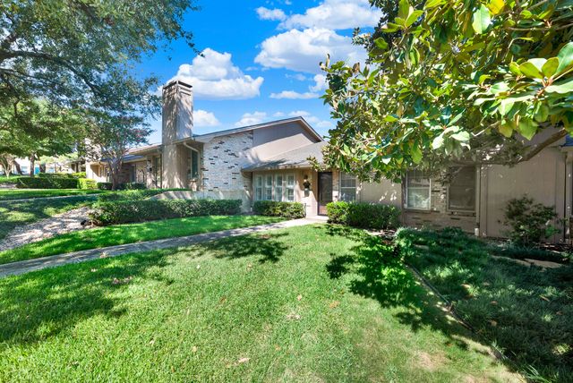 7517 Pebblestone Drive 14, Dallas, TX 75230