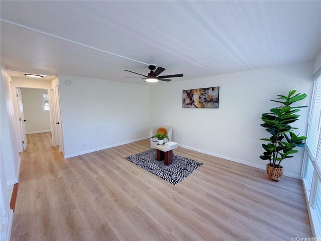 1427 Alexander Street 201, Honolulu, HI 96822