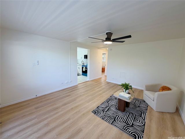 1427 Alexander Street 201, Honolulu, HI 96822