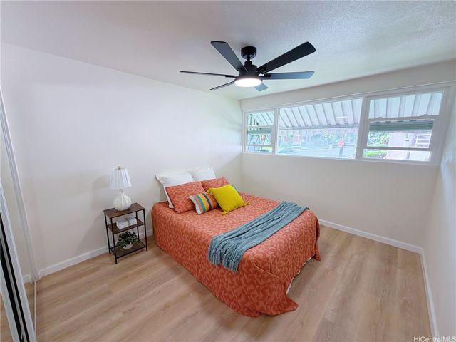 1427 Alexander Street 201, Honolulu, HI 96822