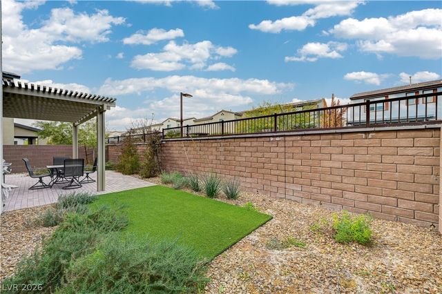 6853 Desert Finch Street, North Las Vegas, NV 89084