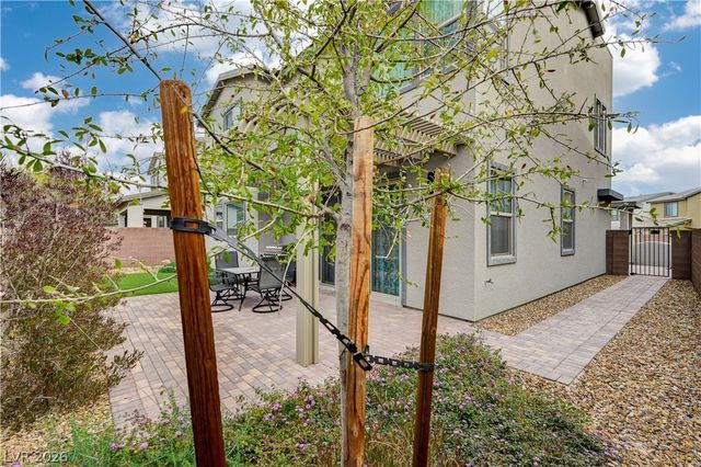 6853 Desert Finch Street, North Las Vegas, NV 89084