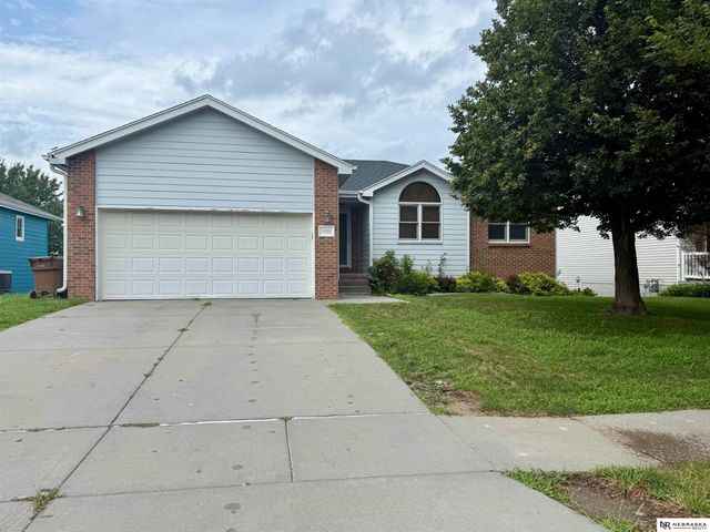 3234 Watercress Lane, Lincoln, NE 68504