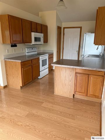 3234 Watercress Lane, Lincoln, NE 68504