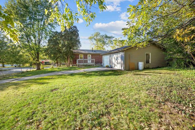 572 Folkstone Drive, Lexington, KY 40517