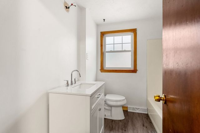 17 Ciccone Way, Billerica, MA 01821