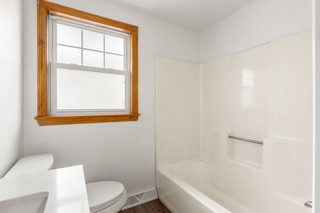 17 Ciccone Way, Billerica, MA 01821