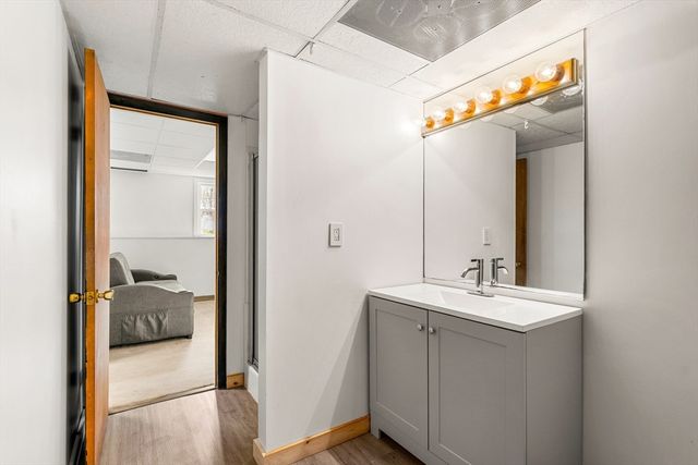 17 Ciccone Way, Billerica, MA 01821