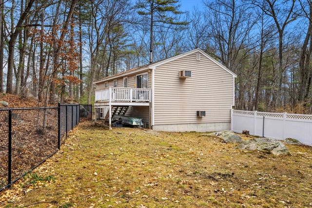 17 Ciccone Way, Billerica, MA 01821