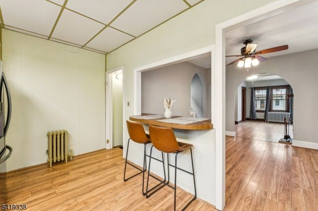 515 E Blancke St, Linden City, NJ 07036