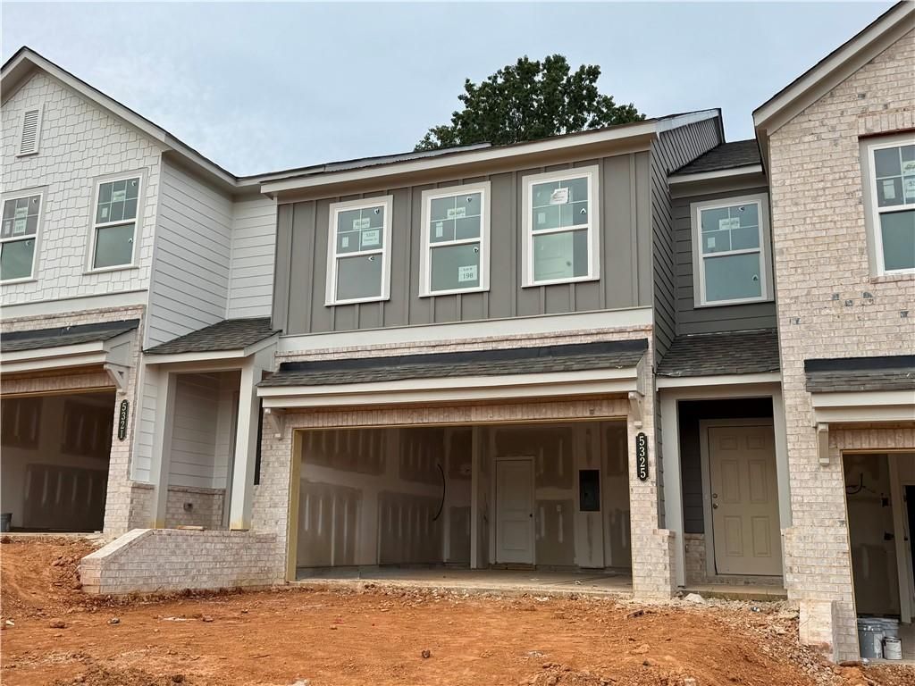 5325 Frontier Court, Flowery Branch, GA 30542
