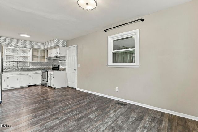 123 Powell Drive, Fuquay Varina, NC 27526