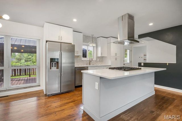 11134 Saucier Drive, Creve Coeur, MO 63141