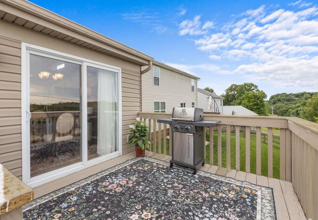3326 Falling Brook Way, Burlington, KY 41005