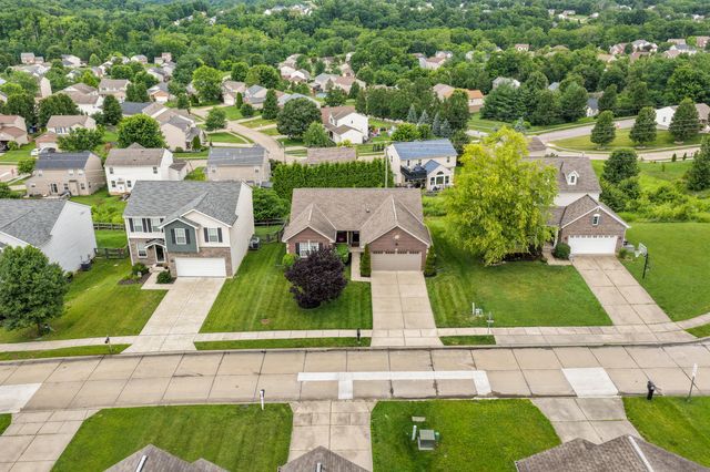 3326 Falling Brook Way, Burlington, KY 41005