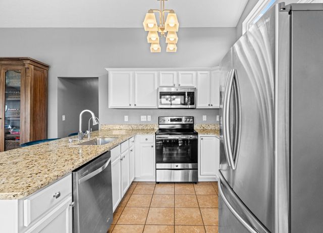 3326 Falling Brook Way, Burlington, KY 41005