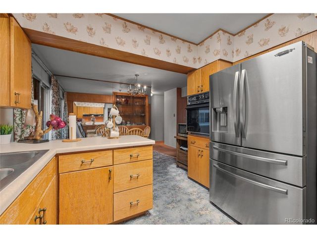 171 Fordham Cir, Pueblo, CO 81005