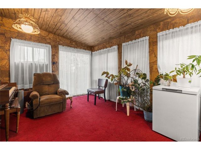 171 Fordham Cir, Pueblo, CO 81005