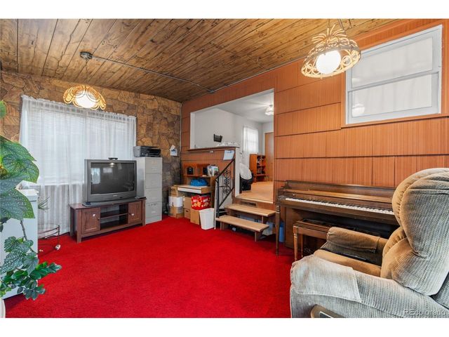 171 Fordham Cir, Pueblo, CO 81005