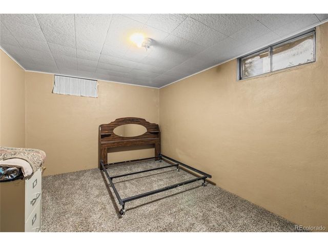 171 Fordham Cir, Pueblo, CO 81005