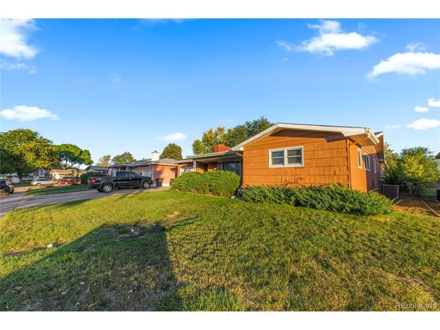 171 Fordham Cir, Pueblo, CO 81005