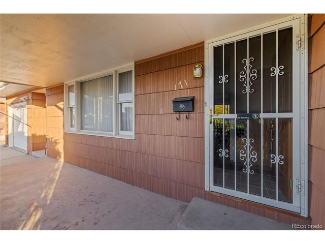 171 Fordham Cir, Pueblo, CO 81005
