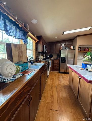 1628 Pendleton Road, Farmington, MO 63640