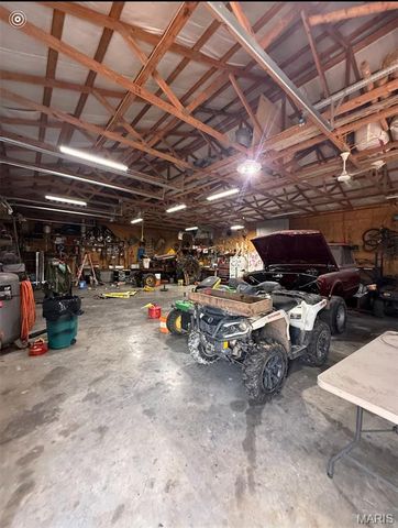 1628 Pendleton Road, Farmington, MO 63640