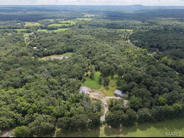 1628 Pendleton Road, Farmington, MO 63640