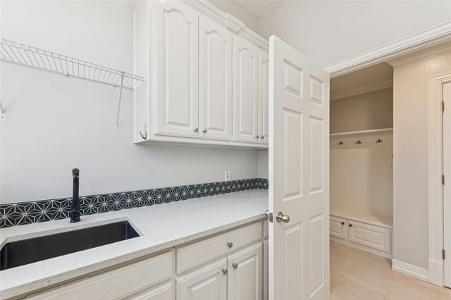 720 Wyndsor Creek Drive, Southlake, TX 76092